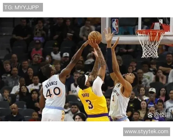 NBA奇才与雷霆对决分析：球队状态战术特点与胜负预测